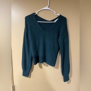 🎈3/$15 NWT Pink Rose Deep Teal V-Neck Sweater